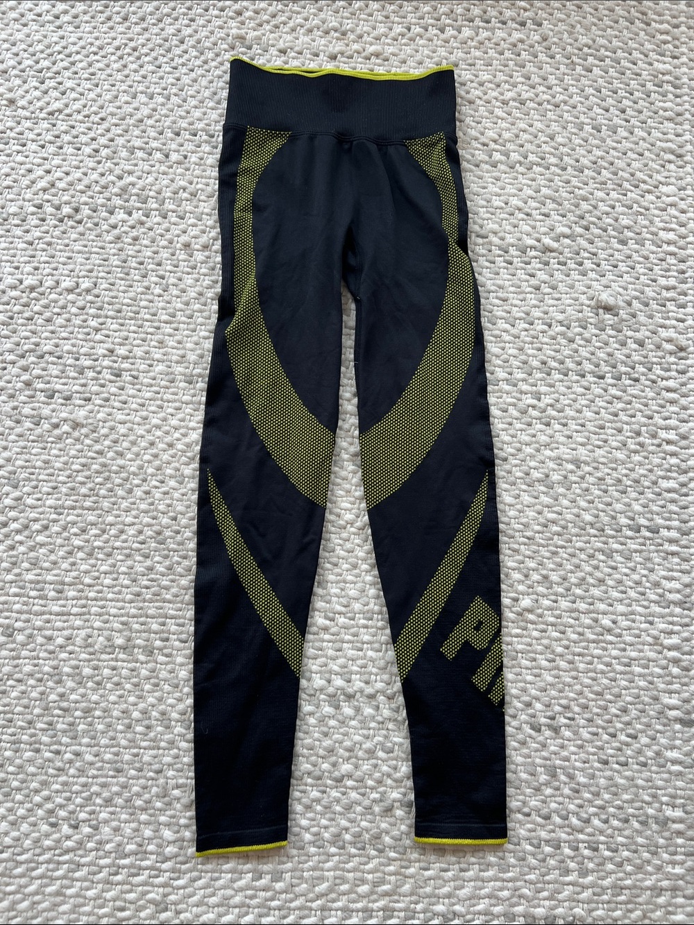 Pink Active Black Yellow Logo Design Size XS Seamless Tight High Waist Leggings